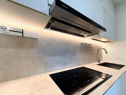 Hilltop Grove (D23), Condominium #554555461